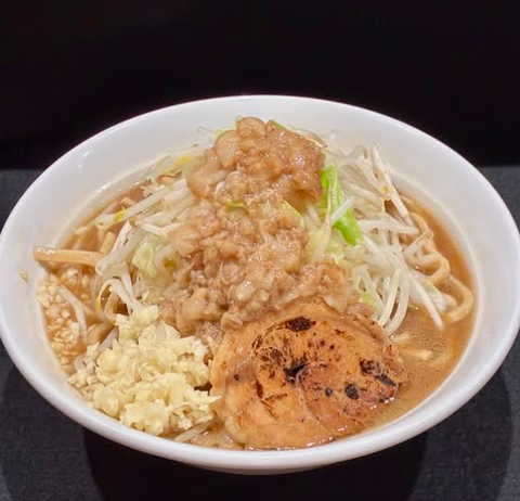 豚ギャング大和店 ラーメン大盛り(300g) / Classic Ramen
