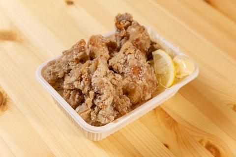 デカ盛り弁当 はるき 平岸店【唐揚げ弁当屋】 メガ盛りからあげ丼