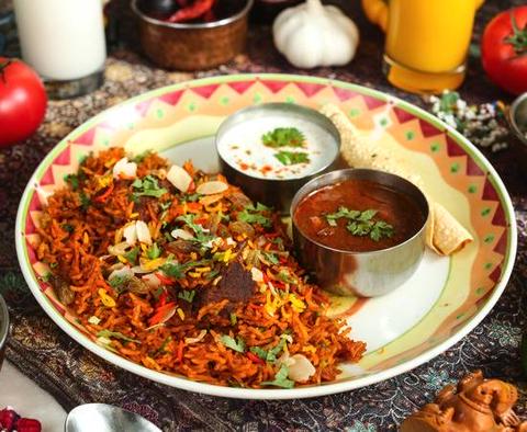 アールティーズ・インディアン・カフェ 下山手県庁前店 マトンビリヤニ Mutton Biryani