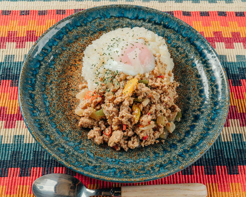 オリジナルガパオライス アロイ・ガパオ 国分町2丁目店 温玉のせガパオライス Gapao Rice with Hot Spring Egg