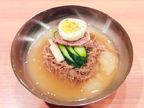 韓国料理ナジミキンパ 韓国冷麺  icenoodle