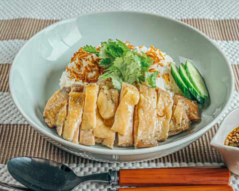 オリジナルガパオライス アロイ・ガパオ 尼崎店 美味しいカオマンガイ(もも肉)Delicious Khaomangai(Thigh)