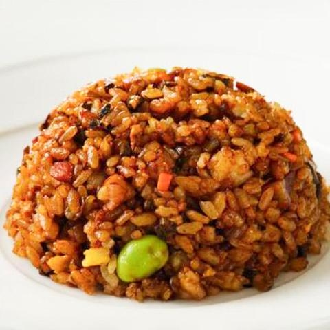 民福 北京鴨店 高田馬場店 黒炒飯(広東風黒チャーハン)