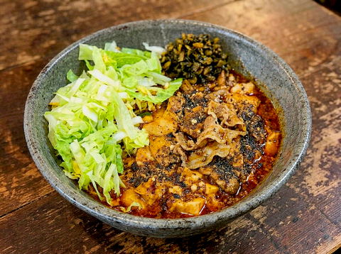 表参道生春巻倶楽部 山椒たっぷり 四川風麻婆丼(マーボー豆腐丼)