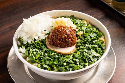 らーめん潤蒲田店 ニラと肉味噌らーめん