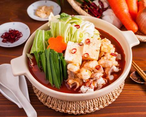 おひとり鍋本舗 新栄店 キムチもつ鍋 Kimchi ＆ Tripe Hot Pot