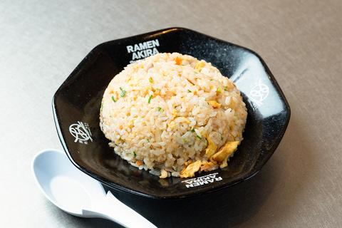 長崎佐世保らーめん 麺処あきら 神楽坂店 本格直火チャーハン