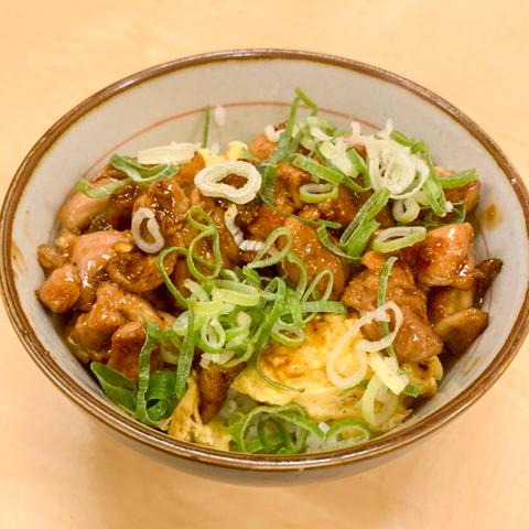 ふうせんまる 鉄板の焼き鳥丼