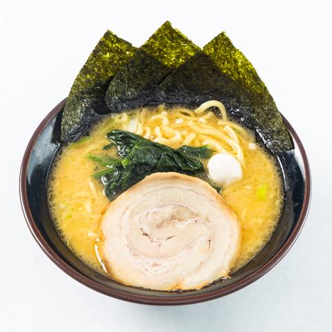 横浜家系ラーメン天神家 千住店 家系ラーメン 醤油味