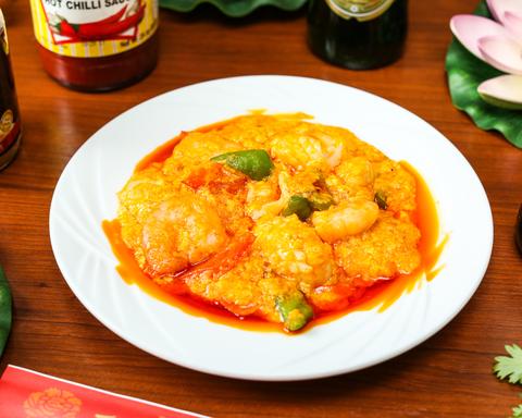中国料理・タイ料理 チャイハナ エビ・イカのココナッツカレー炒め(パッポンカリー)