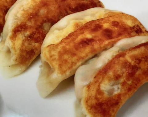 優香 刀削麺 小台店 海鮮ニラ焼き餃子