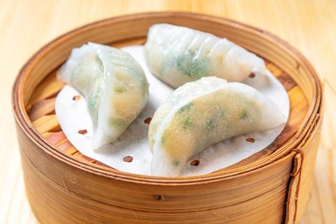 香港飲茶点心厨房 鮮蝦韮菜餃 /Steamed leek and shrimp dumpling /にらと海老の蒸し餃子(3個)