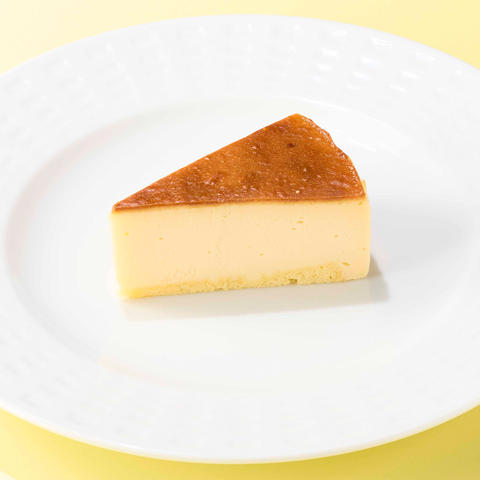 ココス 駒込白山店 【450】3種チーズのベイクドチーズケーキ