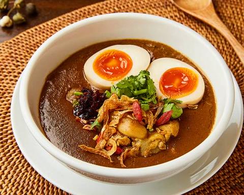 東京カフェムーニ TOKYO CAFE MOON チキンの豆乳カレー(216cc) Soy Curry with Chicken (216cc)