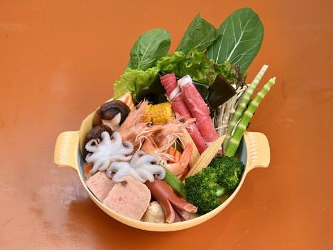 桃猫麻辣湯 骨湯麻辣湯