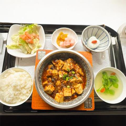 麻布十川 2氏私房麻婆豆腐套餐(陳さんのオリジナル麻婆豆腐セット)