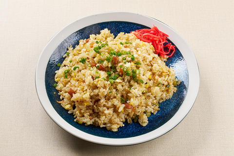 居酒屋ダイニング・バー沖縄ちょ~で~・ ゴーヤチャーハン