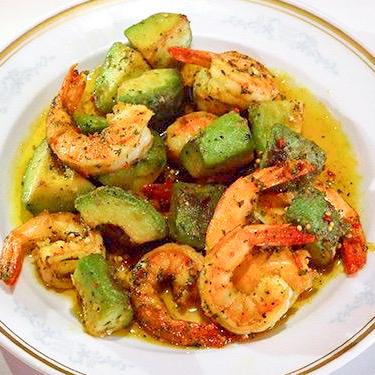 ラサニレストラン エビとアボカドのグリル Shrimp avocado(nan or rice)