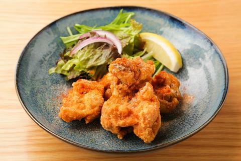 本格バル&ナンピッツァ マンダリン Mandarin 特製から揚げ