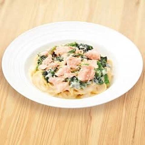 オリーブの丘 足立綾瀬店 サーモンとほうれん草のクリームソース