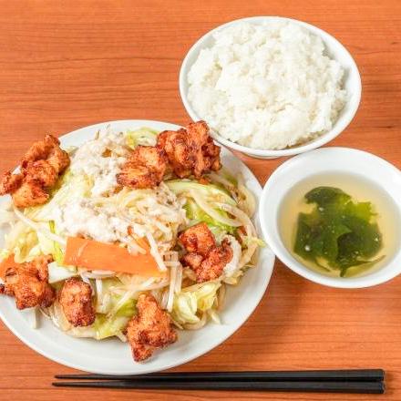肉野菜炒めベジ郎 なんば店 肉野菜炒め定食 醤油味 Meat ＆ Vegetable Stir-Fry Set Meal (Soy Sauce Flavor)