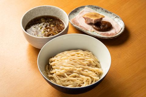 らーめん亭 ひなり竜王 昆布水つけ麺(醤油)