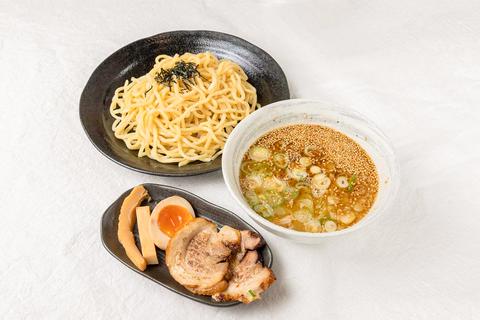 白馬童子 極 深江南店 魚介豚骨つけ麺