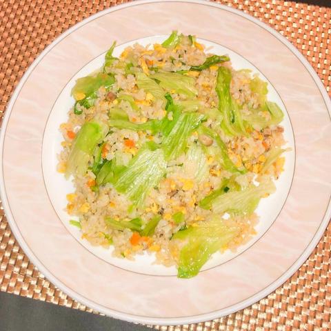 李家風餃子房 炒飯 レタス