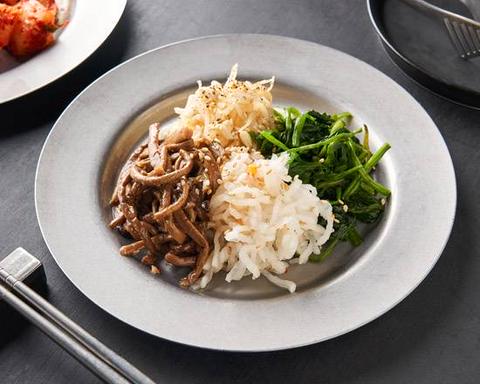 焼肉おおにし 祐天寺店 ナムル盛り合わせ