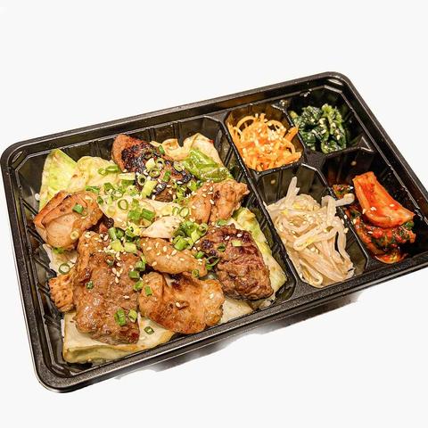 焼肉ホルモンたすき 赤坂店 新鮮ホルモン弁当 特製味噌ダレ