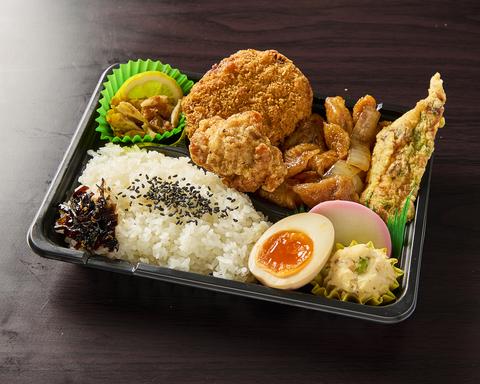 なるとキッチン 渋谷店 ⑥にんにくもも＆鶏メンチ＆鶏スタミナ焼き弁当