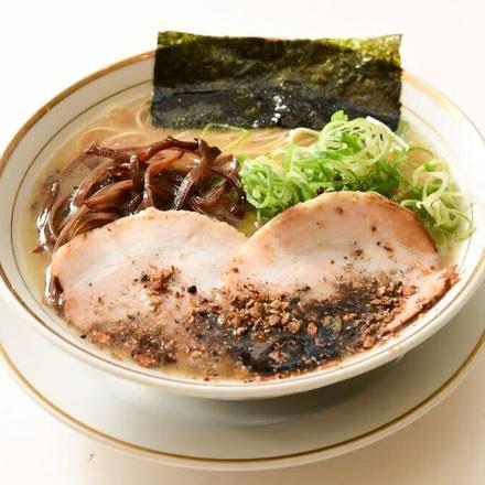 濃厚豚骨 玉名ラーメン くまめん 濃厚豚骨玉名ラーメン