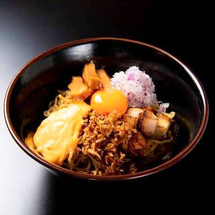 丸子亭 濃厚チーズ油そば