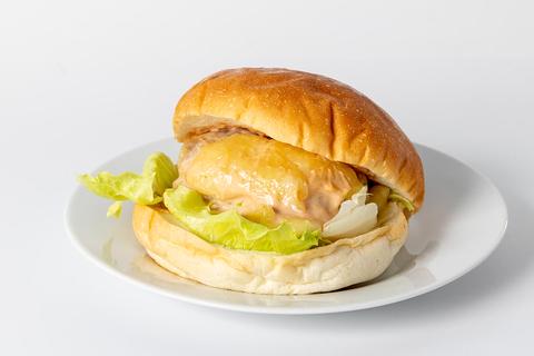 妙力堂製パン所 チーズバーガー