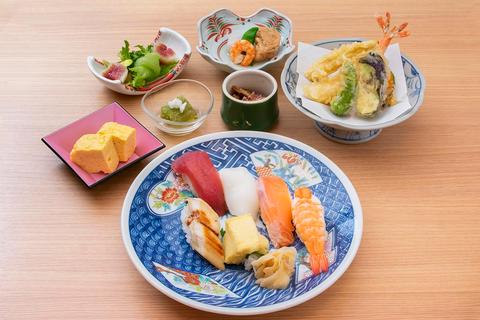 和食鍋処 すし半 玉造店 すし天ぷら弁当