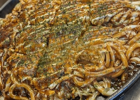 廣島お好み焼き 楽屋 肉玉うどん