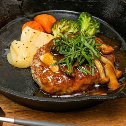 RajaVetta 新宿店 和風おろしソースハンバーグ Hamburg Steak with Japanese Grated Radish Sauce