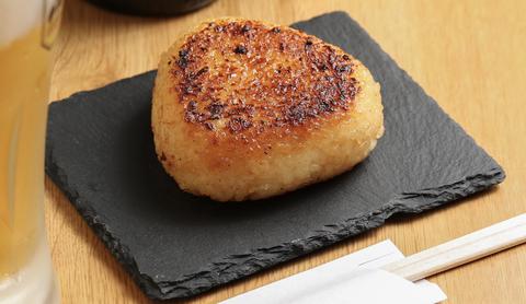 焼き鳥 お持ち帰り専門店 すがもと 焼きおにぎり(数量限定) Grilled Rice Ball (Limited Stock)