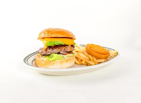 MARY STAND アボカドチーズバーガー