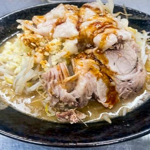 拉麺 明日は我がme 豚ラーメン しょうゆ