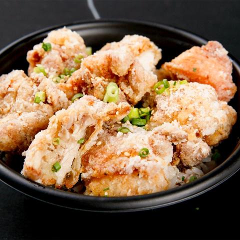 からあげとオムライス 西新宿nano からあげ丼
