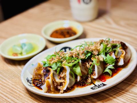 天津福味餃子 香辣担々の水餃子/香辣担担味水