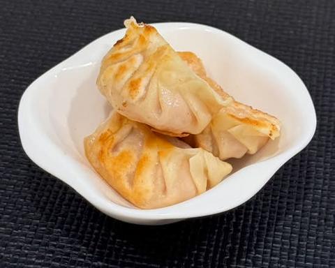 洋食中華 滋々 焼き餃子(3個)