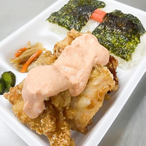 横浜まるざ唐揚げ工房とりまる蒲田店 明太塩からのり弁当(明太ソース付き)