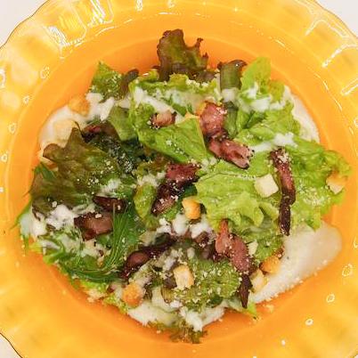 肉めし 八 シーザーサラダ Caesar salad