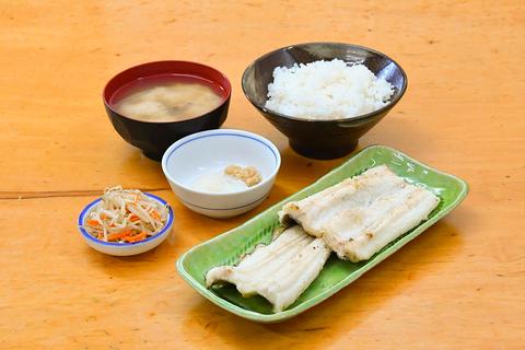多け乃(たけの) 穴子白焼定食