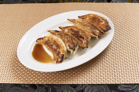 ホープ背油らーめんはやぶさ 大和餃子