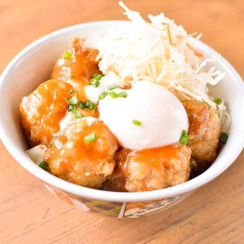 からあげ丼 日の家 唐揚げ丼温玉キムチ