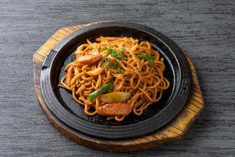 焼きそばのまるしょう本郷三丁目店 100%有機トマトケチャップのナポリタン焼きそば