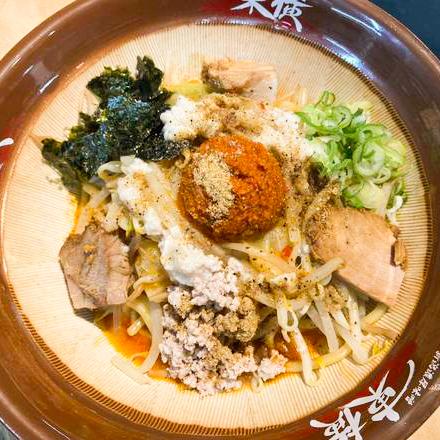 新潟濃厚味噌ラーメンとタレカツ専門店潟食 辛味噌和え